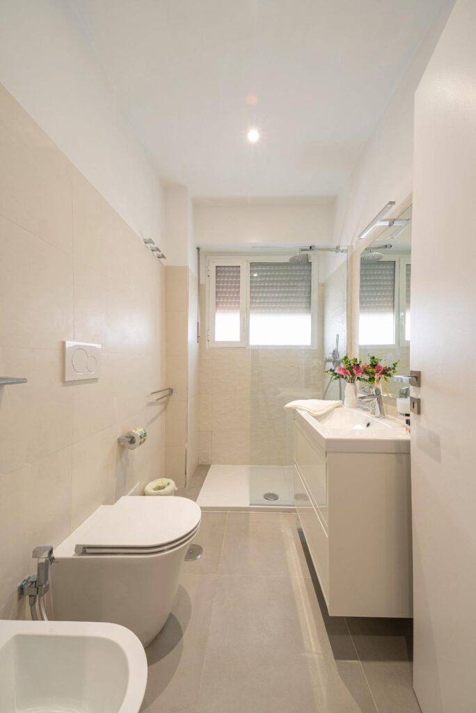Bagno stanza Giglio